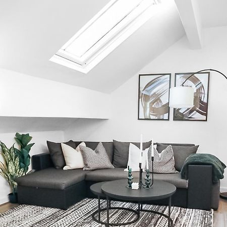 1 Bedroom Apartment Bradford City Centre Foster Square Екстериор снимка