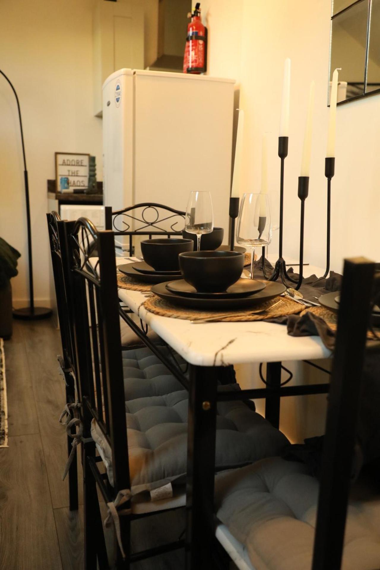 1 Bedroom Apartment Bradford City Centre Foster Square Екстериор снимка
