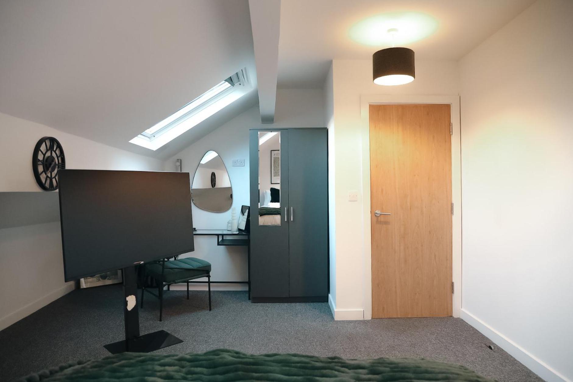 1 Bedroom Apartment Bradford City Centre Foster Square Екстериор снимка