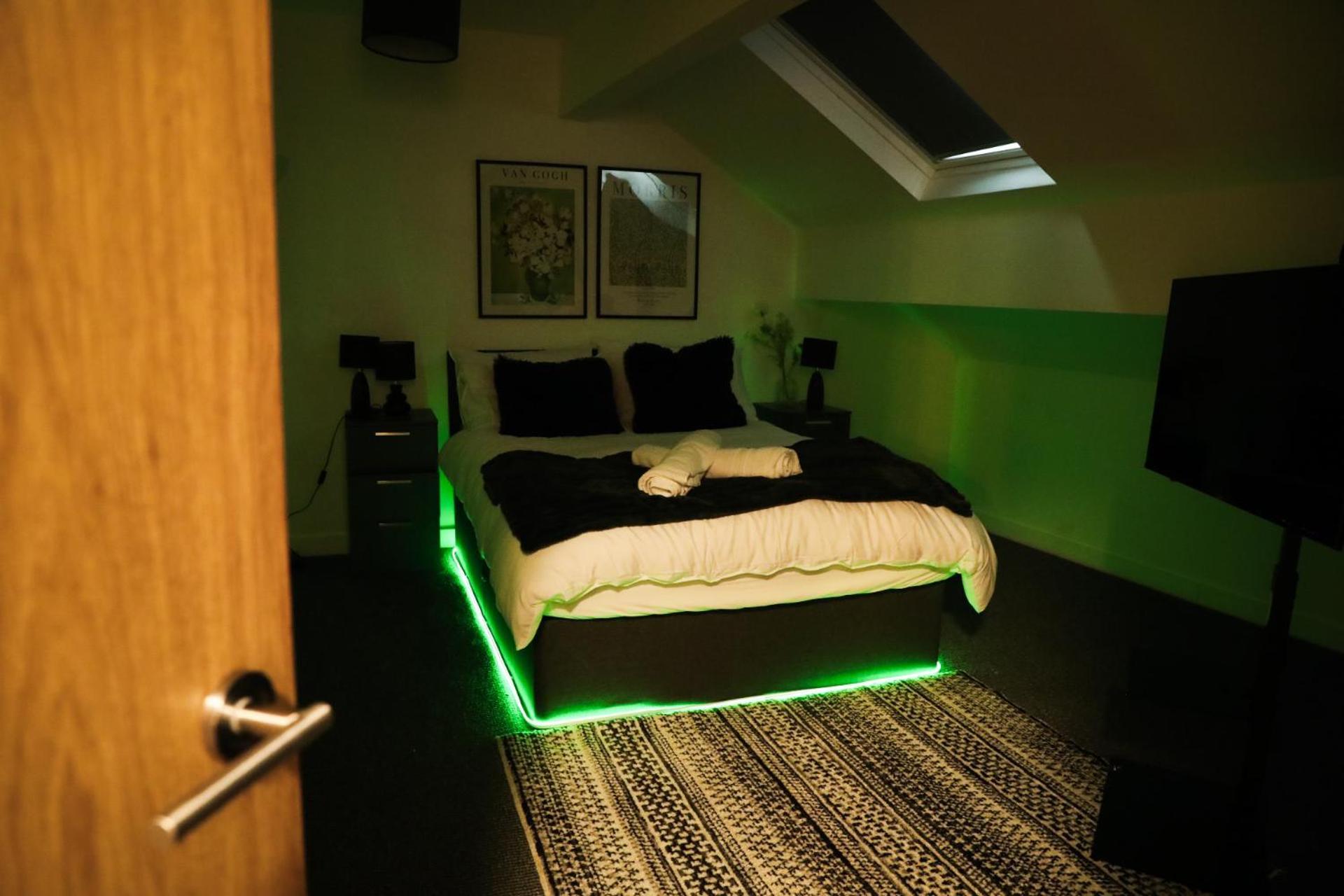 1 Bedroom Apartment Bradford City Centre Foster Square Екстериор снимка